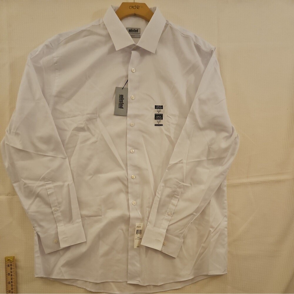 Men's White Dress Shirt XL 17/17.5-36-37 NWT  Slim Fit Cotton/poly Blend